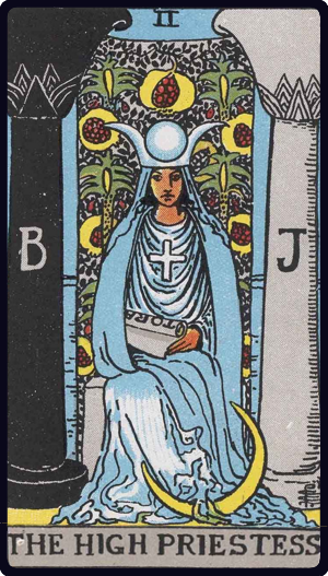 02 thehighpriestess